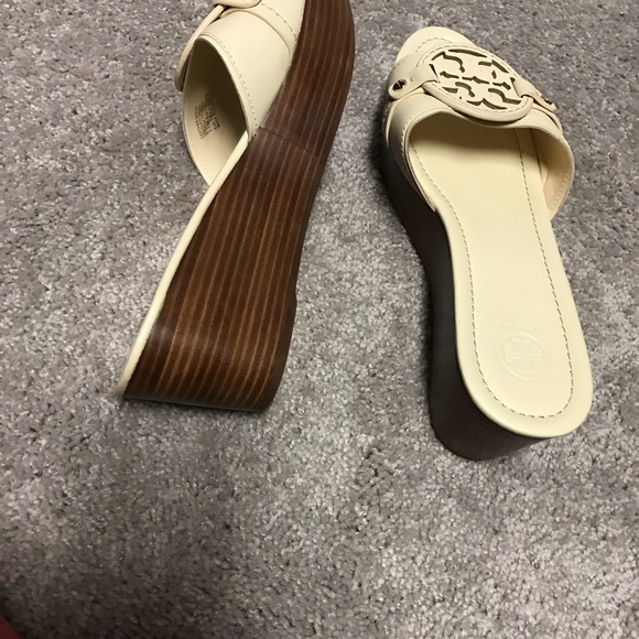 Tory Burch Madeline platform slides - Picture 3 of 5
